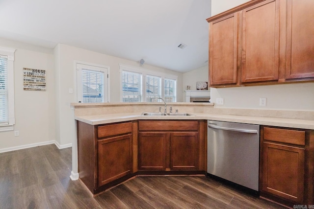 3961 Mountaincrest Cir, Alexander, AR 72002 - kitchen featuring dishwasher, a sink, dark wood finished floors, a peninsula, and light countertops