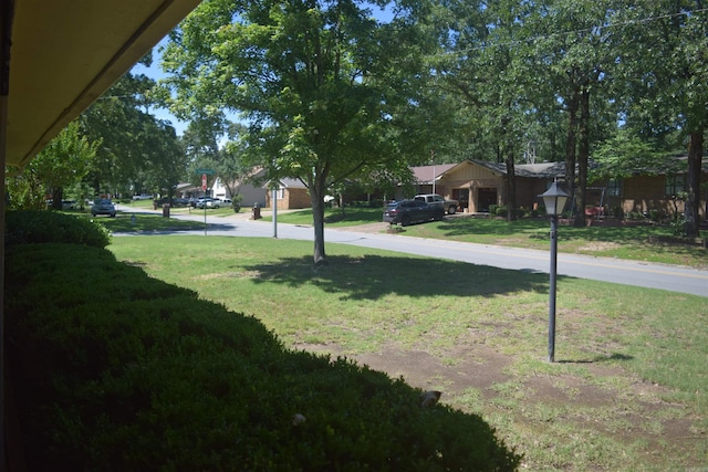 206 Beaconsfield Rd, Sherwood, AR 72120 - view of grassy yard