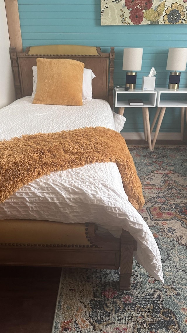 21 Sharp St, Ash Flat, AR 72513 - bedroom featuring wood walls