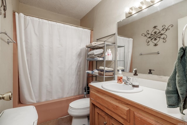 15 Edgewood Dr, Arkadelphia, AR 71923 - bathroom featuring toilet, vanity, a textured ceiling, shower / bathtub combination with curtain, and tile patterned floors