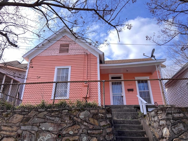 1617 Maple St, North Little Rock, AR 72114 - view of shotgun-style home