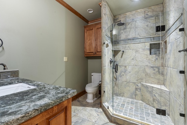 261 Peninsula Dr, Hot Springs, AR 71901 - full bathroom featuring vanity, toilet, crown molding, a stall shower, and baseboards