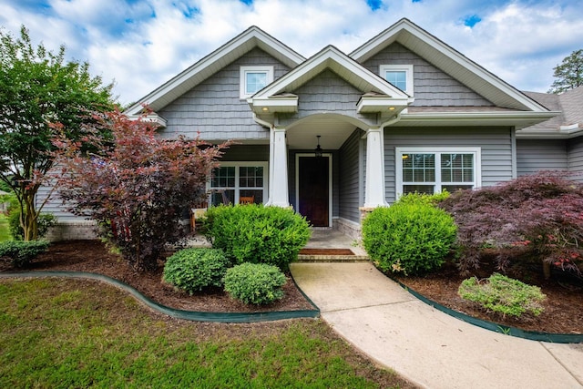 853 Rushing Rd, Little Rock, AR 72210 - view of front facade featuring a porch