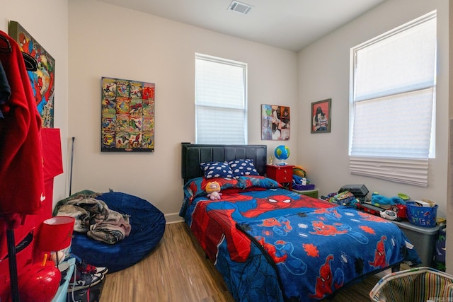 2103 Wolfe St, Little Rock, AR 72202 - bedroom with wood finished floors