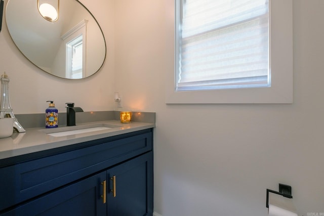 2103 Wolfe St, Little Rock, AR 72202 - bathroom featuring vanity