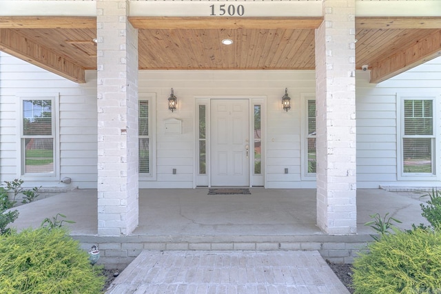 1500 S Church St, Jonesboro, AR 72401 - entrance to property with covered porch