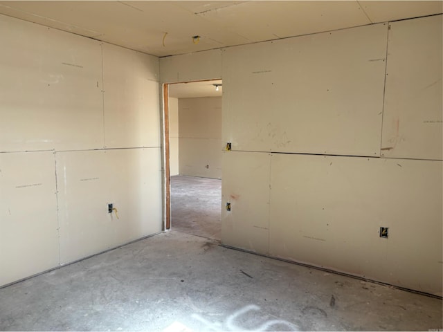 1 Willow, Newport, AR 72112 - view of empty room