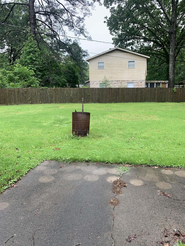 5405 Dreher Ln, Little Rock, AR 72209 - view of yard featuring a patio area