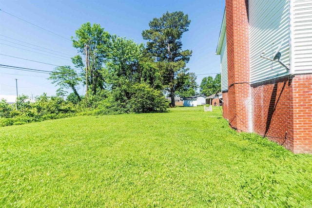 815 Meadowbrook Ln S, Wynne, AR 72396 - view of green lawn