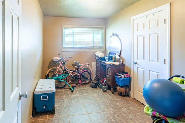 815 Meadowbrook Ln S, Wynne, AR 72396 - interior space with a textured ceiling