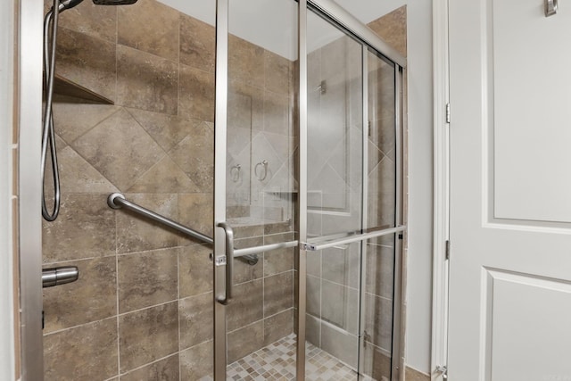 5400 Montgomery Rd, Little Rock, AR 72223 - full bath with a shower stall