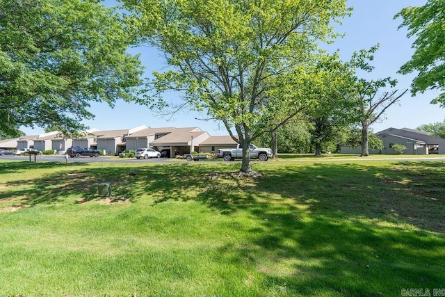 135 Hillview # 38, Fairfield Bay, AR 72088 - view of yard featuring a residential view