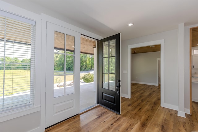 19300 Lake Winona Rd, Paron, AR 72122 - entryway featuring healthy amount of natural light, light wood-type flooring, baseboards, and recessed lighting