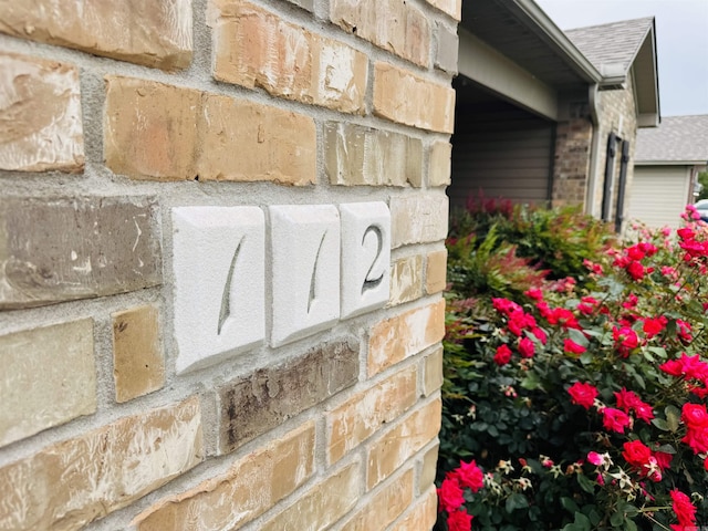112 Seminole Cir, Austin, AR 72023 - exterior view of brick siding
