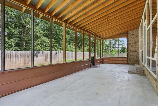 9 Quartz Cv, Little Rock, AR 72223 - unfurnished sunroom featuring lofted ceiling