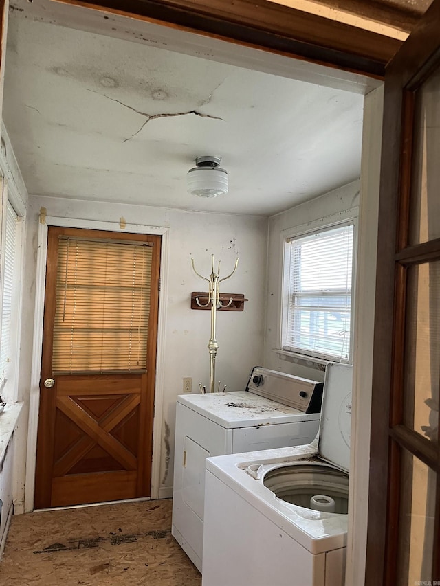 720 Depot St, Lonoke, AR 72086 - washroom with washer and clothes dryer