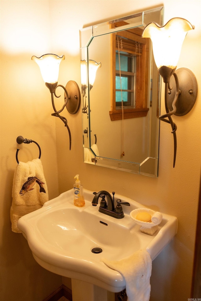 100 Rainbow Loop, Heber Springs, AR 72543 - bathroom featuring a sink