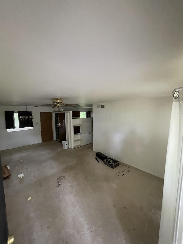 16 Southmont Dr, Little Rock, AR 72209 - spare room featuring concrete flooring and ceiling fan