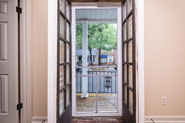 99 Kingsbridge Way, Little Rock, AR 72212 - entryway featuring baseboards and french doors