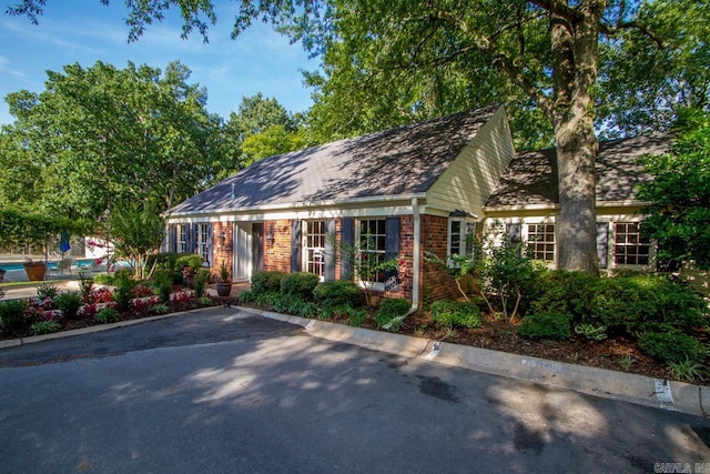 99 Kingsbridge Way, Little Rock, AR 72212 - view of front of house featuring brick siding