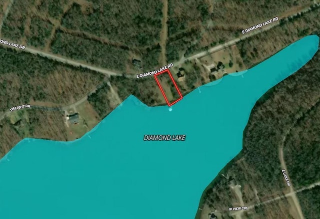 2207 E Diamond Lake Dr, Horseshoe Bend, AR 72512