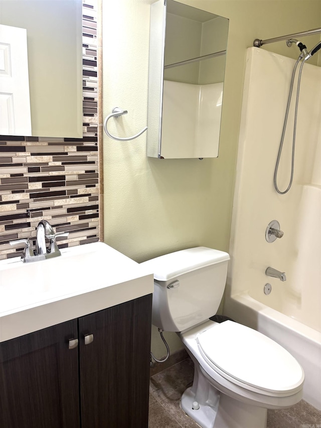 54 Redleaf Crk, Little Rock, AR 72210 - bathroom featuring decorative backsplash,  shower combination, toilet, and vanity