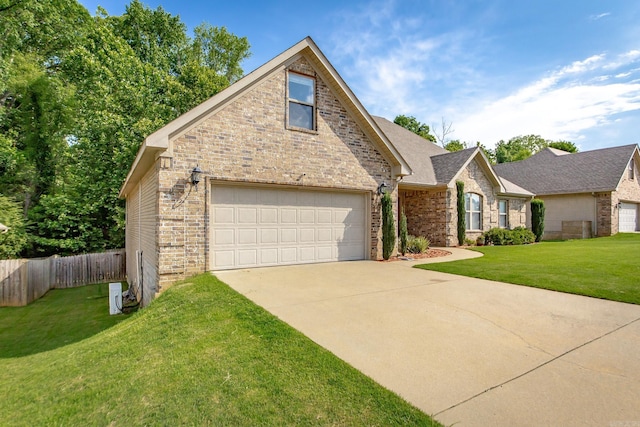 3305 Garden Club Dr, Bryant, AR 72022 - traditional home featuring driveway and brick siding