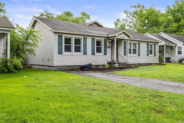 303 Pike Rd, Benton, AR 72019 - view of front of house with a front yard