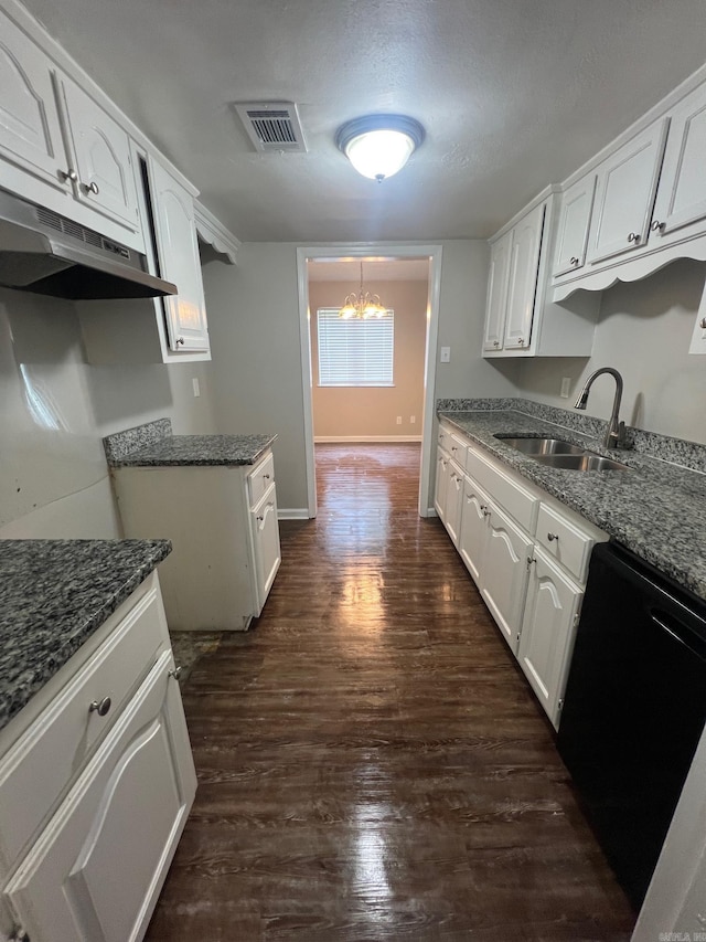 1206 E Twin Lakes Dr, Little Rock, AR 72204 - kitchen featuring a sink, under cabinet range hood, a chandelier, white cabinetry, and black dishwasher