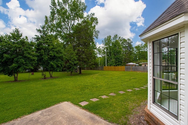 1208 Hilltop Rd, Alexander, AR 72022 - view of yard with a patio area