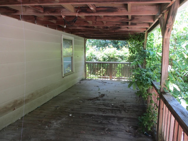 1001 Park St, North Little Rock, AR 72114 - view of wooden terrace