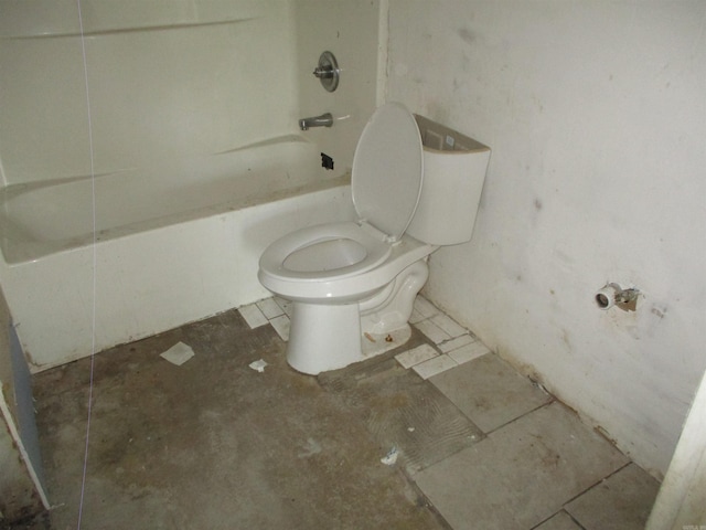 1001 Park St, North Little Rock, AR 72114 - bathroom with toilet and shower / washtub combination