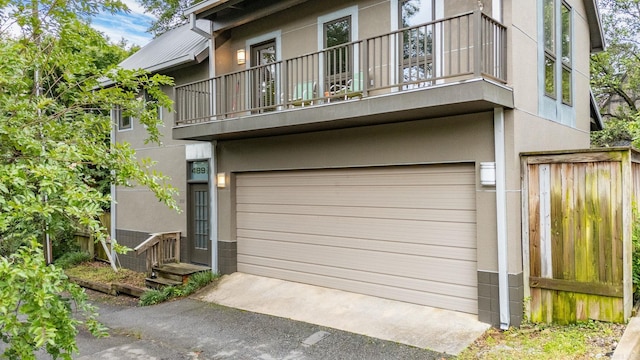 489 Ridgeway Dr, Little Rock, AR 72205 - view of garage