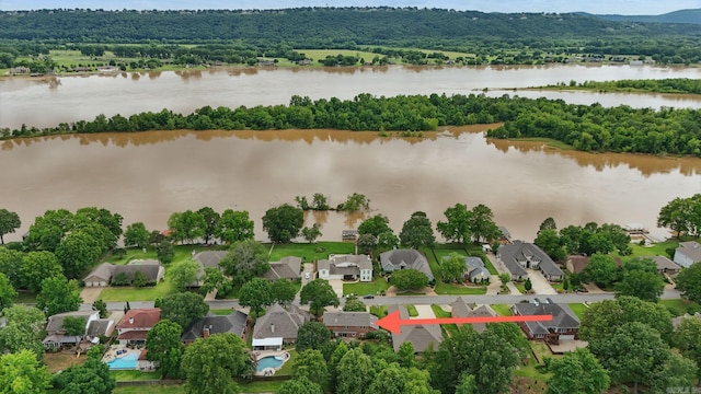 11 Crystal Mountain Ln, Maumelle, AR 72113 - aerial view of residential area featuring a large body of water and a forest
