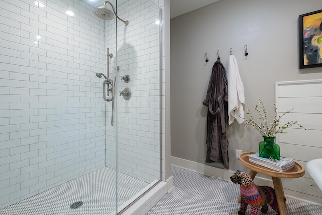 6709 Waverly Dr, Little Rock, AR 72207 - bathroom with a stall shower