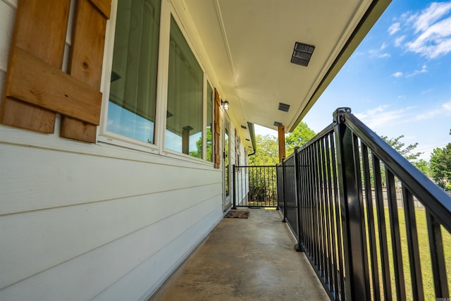 10111 Kling Rd, Mabelvale, AR 72103 - view of balcony