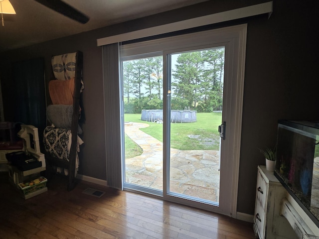 2373 W Rd, Mount Pleasant, AR 72561 - entryway with wood finished floors and baseboards