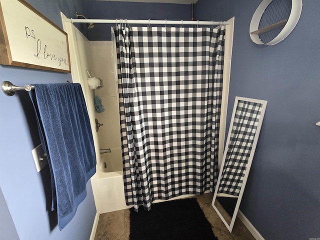 2373 W Rd, Mount Pleasant, AR 72561 - full bathroom featuring shower / bath combo
