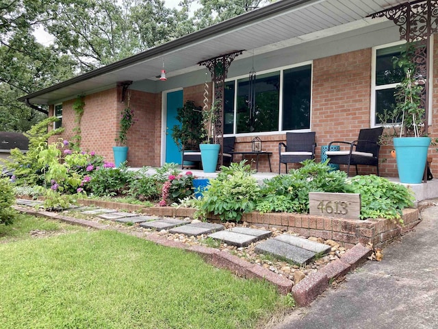 4613 Crestline Dr, North Little Rock, AR 72116 - view of front of house featuring brick siding