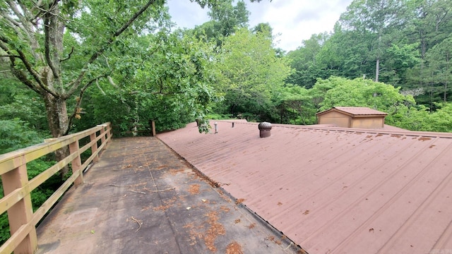 211 Burnt Rock Falls Rd, Fairfield Bay, AR 72088 - view of wooden deck