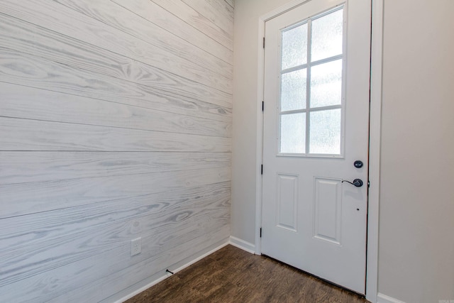 5045 Maple Leaf Dr, Benton, AR 72019 - entryway featuring plenty of natural light, baseboards, and dark wood-type flooring
