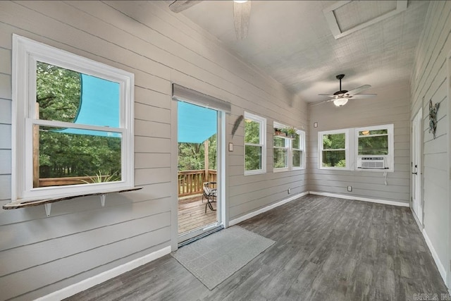 208 Independence Dr, Hot Springs, AR 71913 - unfurnished sunroom featuring a ceiling fan and cooling unit
