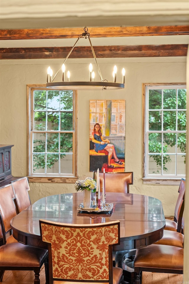 1729 N Spruce, Little Rock, AR 72207 - dining space featuring a textured wall
