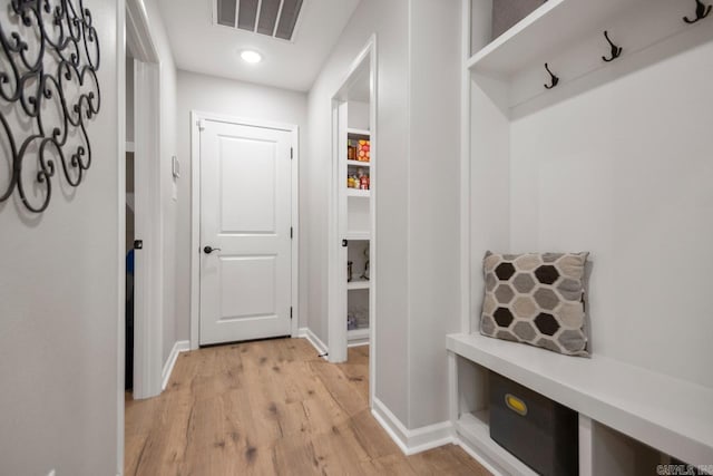 1449 Woolridge Dr, Benton, AR 72019 - mudroom featuring light wood finished floors, recessed lighting, and baseboards