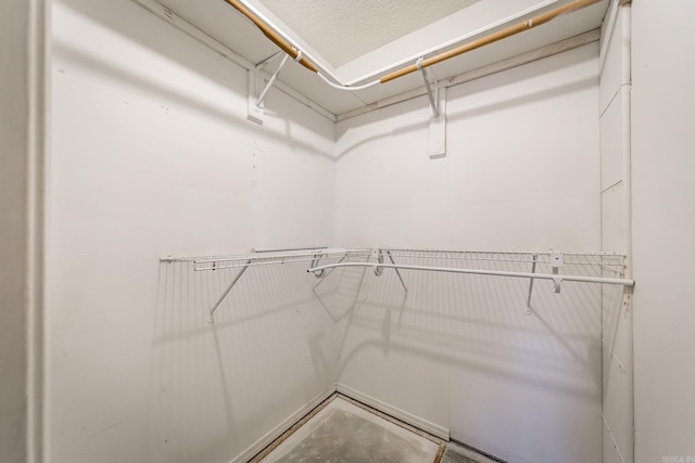1117 Troy Dr, Benton, AR 72019 - view of spacious closet
