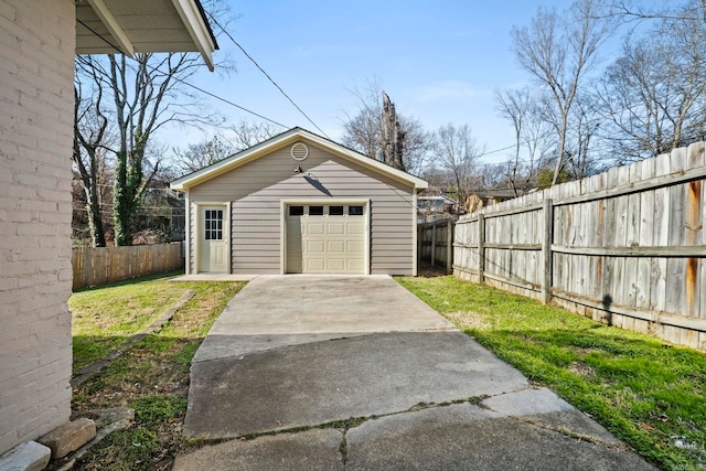212 Barton St, Little Rock, AR 72205 - detached garage with concrete driveway