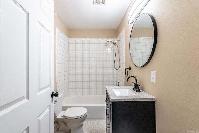 3317 W 7th St, Little Rock, AR 72205 - full bathroom featuring vanity, toilet, and washtub / shower combination