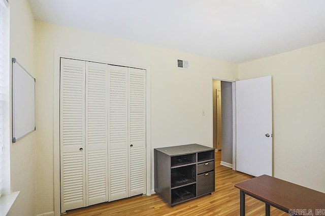 5 Brookridge Dr, Little Rock, AR 72205 - office space with light wood-style flooring
