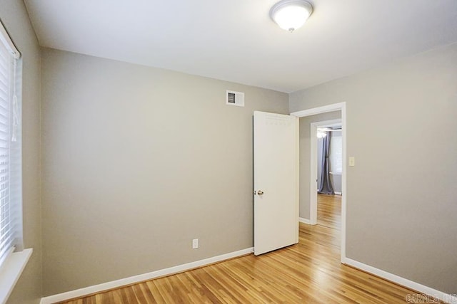 5 Brookridge Dr, Little Rock, AR 72205 - empty room featuring baseboards and light wood-style flooring