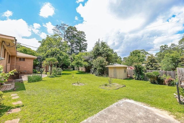 1706 W Block St, El Dorado, AR 71730 - view of yard